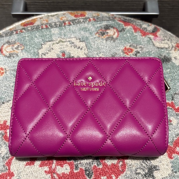 NWOT - Kate Spade Fushia Quilted Wallet - Picture 1 of 6